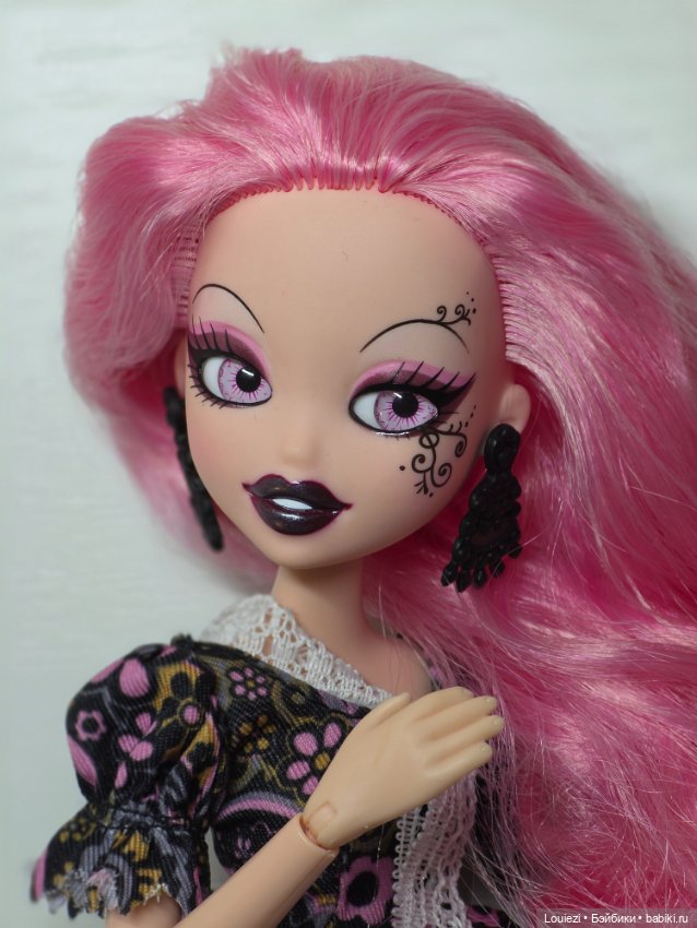 Bratzillaz Ангелика Witchy princesses (фото 4)