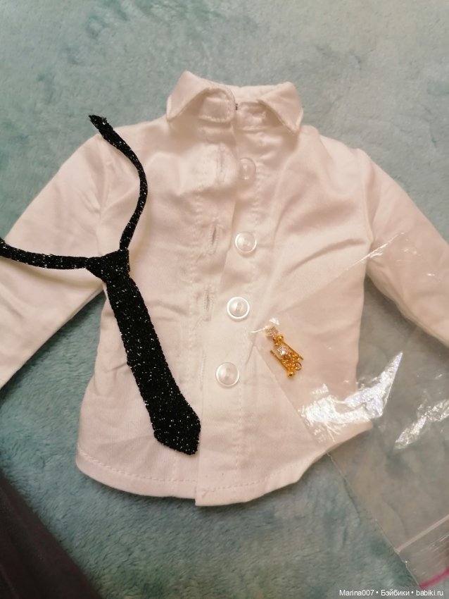 Аутфит от Сейдж 1, Руби Ред 37 см (фото 8)