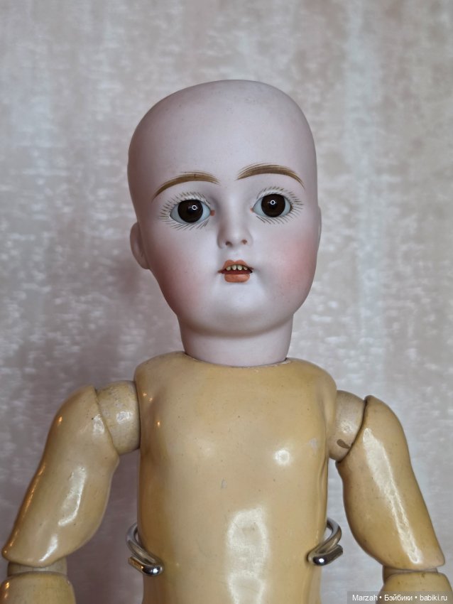Ранняя антикварная куколка от Kammer&Reinhardt 192 молд