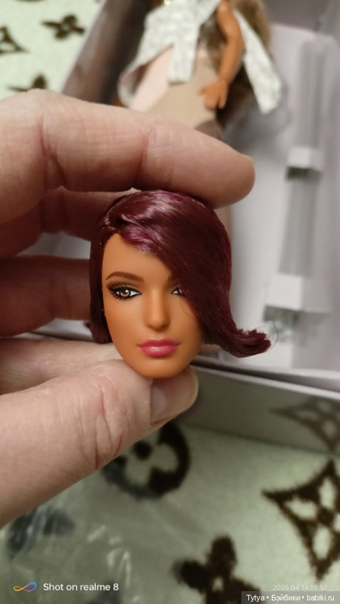 Барби две головы от Горыныча Barbie SIGNATURE You Create Basics Neutral KIT