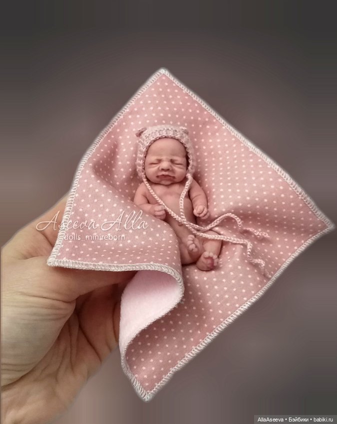 Реалистичный силиконовый пупсик