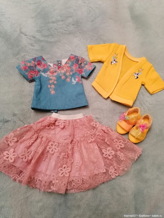 Аутфит от Джунипер, Руби Ред 37 см (фото 2)