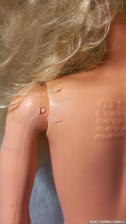 Барбиобразная куколка 90х годов - Бетти 45 см (фото 7)