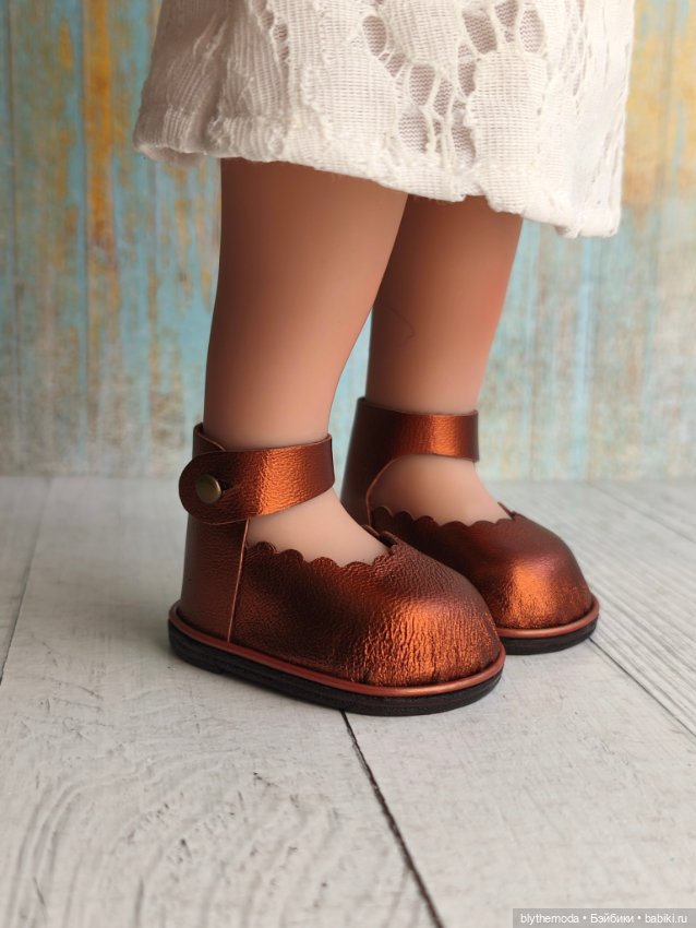 Босоножки для куклы Nines D'Onil MIA (Мия) 30 см