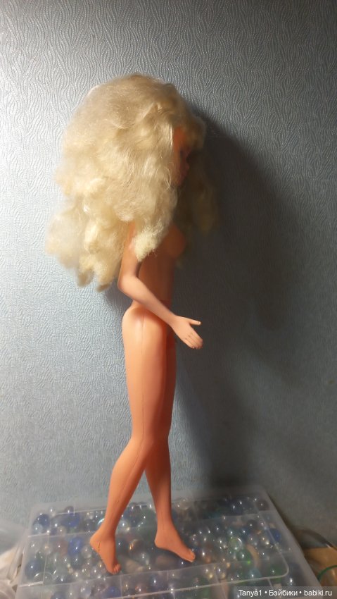 Барбиобразная куколка 90х годов - Бетти 45 см (фото 3)