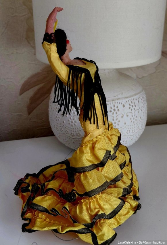 Кукла из пластика. Испания (фото 2)