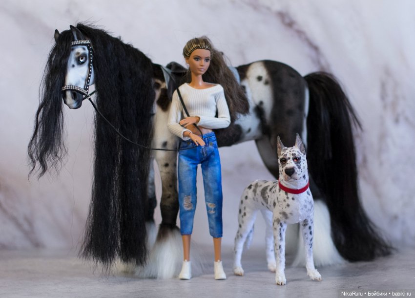 Лошадь для Барби, подвижная в смешанной технике, конь формат 1/6