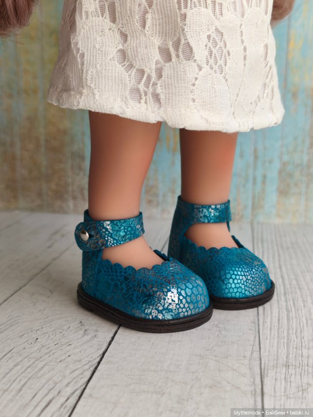 Босоножки для куклы Nines D'Onil MIA (Мия) 30 см (фото 7)