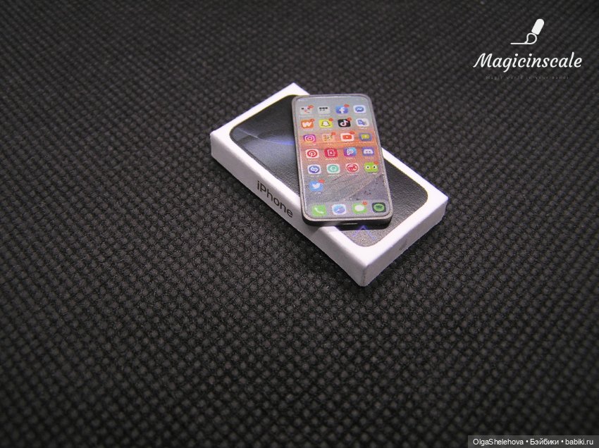 Миниатюрный iPhone для куклы (фото 4)