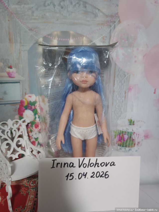 Кукла Лиу с голубыми волосами