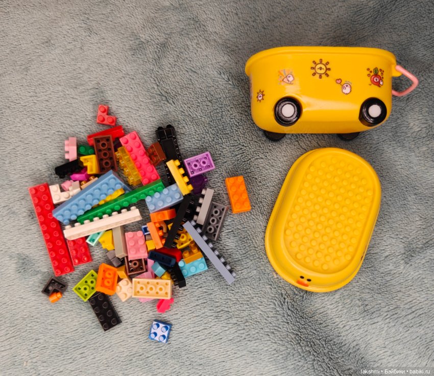 Контейнер с микроконструктором