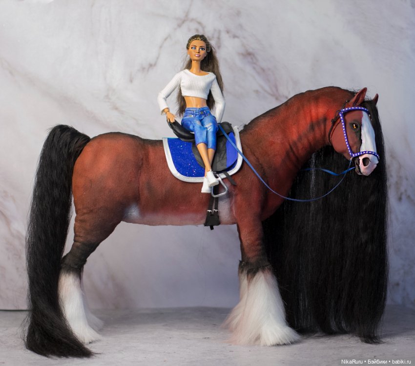 Лошадь для Барби, подвижная в смешанной технике, конь формат 1/6 (фото 2)