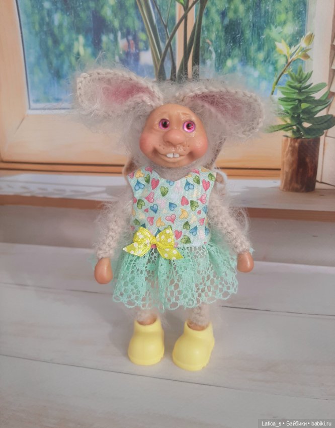Зайка Нюрка — Авторские игрушки (фото 3)