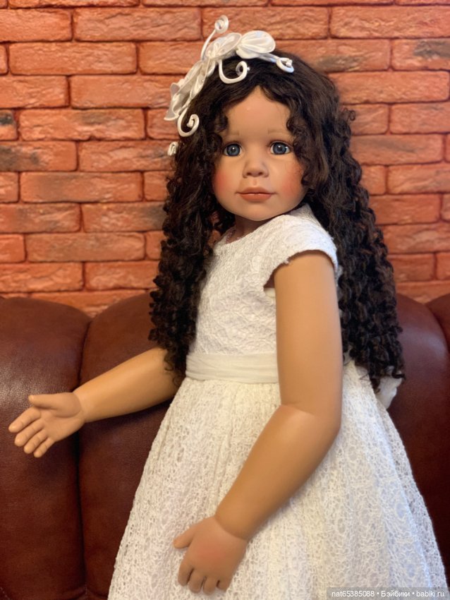 Большая коллекционная кукла