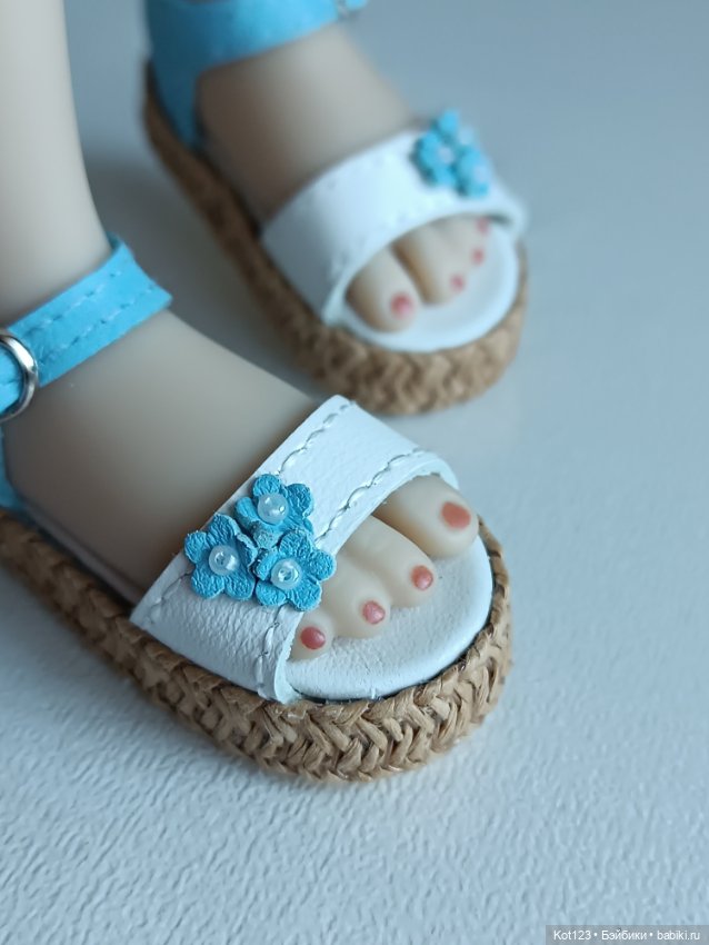 Босоножки для Руби Ред Ruby Red Fashion Friends (фото 7)