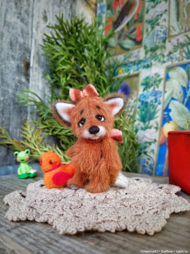 Мини лисик девочка с цыпой