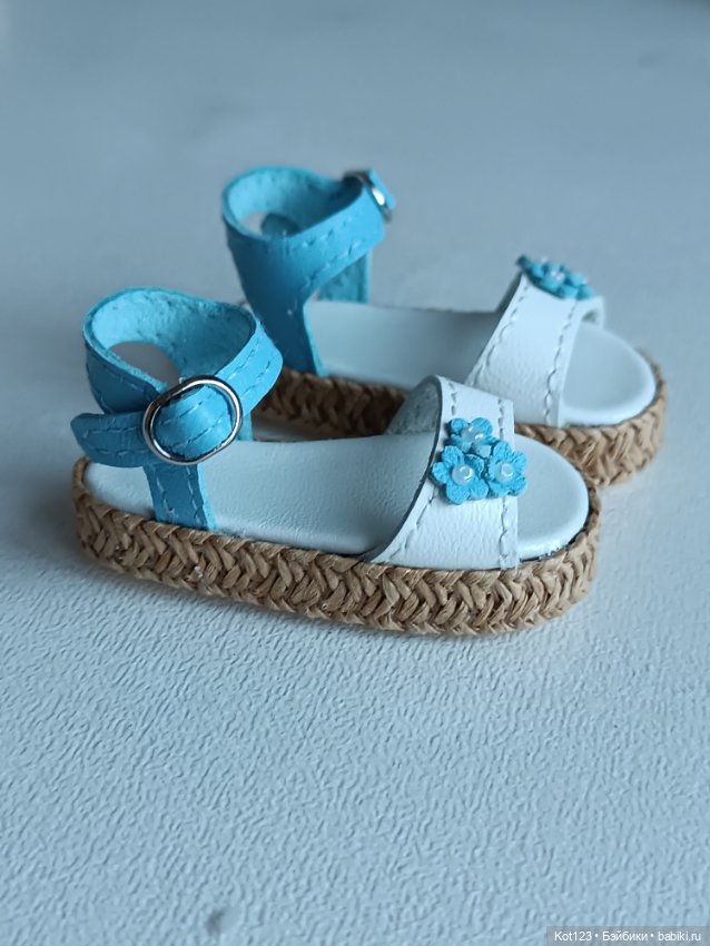 Босоножки для Руби Ред Ruby Red Fashion Friends (фото 2)