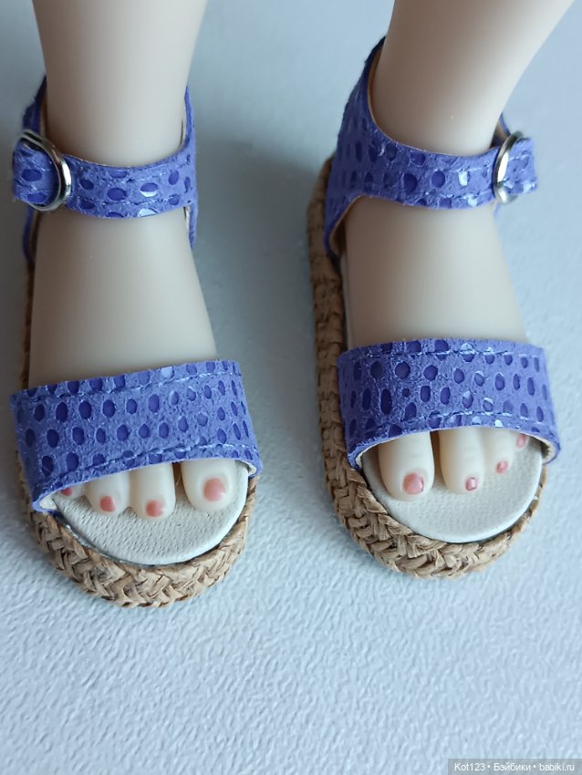 Босоножки для Руби Ред Ruby Red Fashion Friends (фото 4)