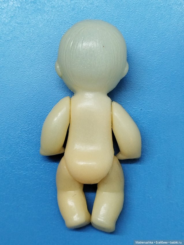 Пупсик времён СССР с пустышкой и горшочком (фото 3)