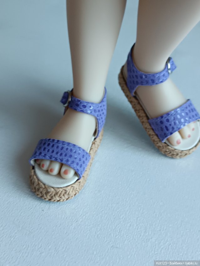 Босоножки для Руби Ред Ruby Red Fashion Friends (фото 3)