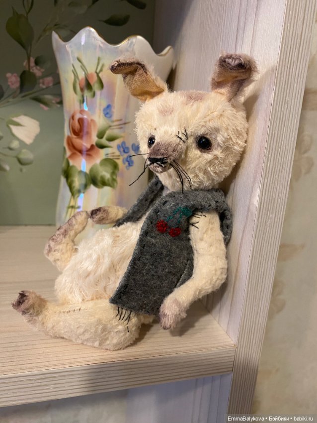 Белый Заяц — Авторские игрушки (фото 7)