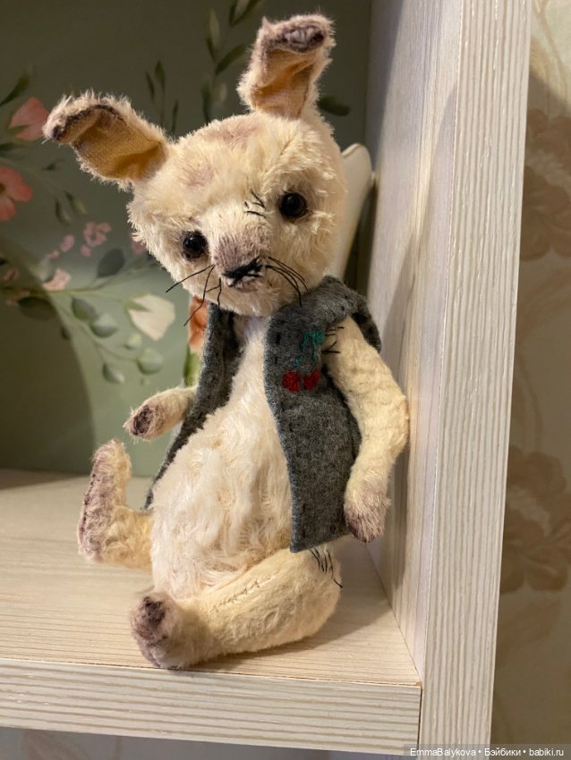 Белый Заяц — Авторские игрушки (фото 6)