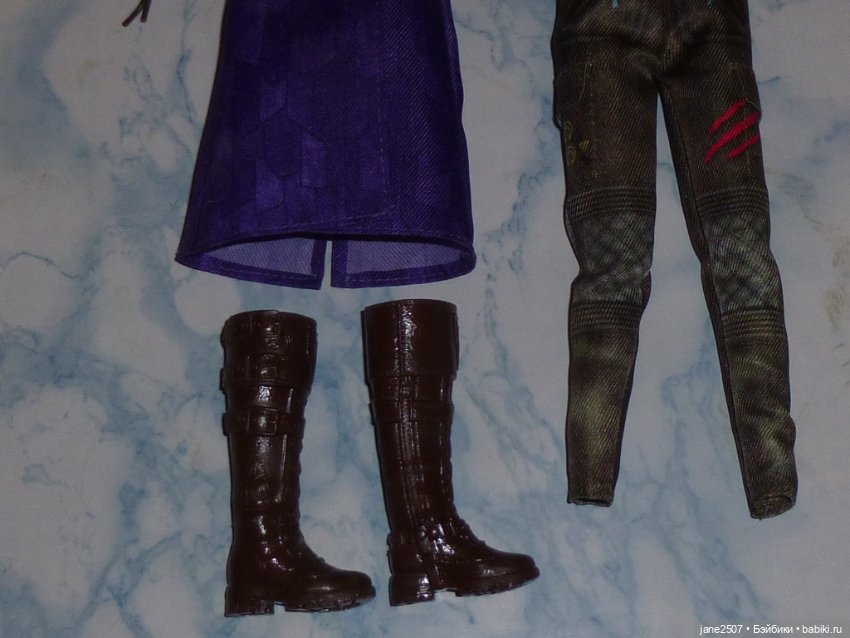 Редкий полный аутфит Disney Zombies 4: Dawn Of The Vampires Willa Lykensen (размер Barbie) (фото 5)