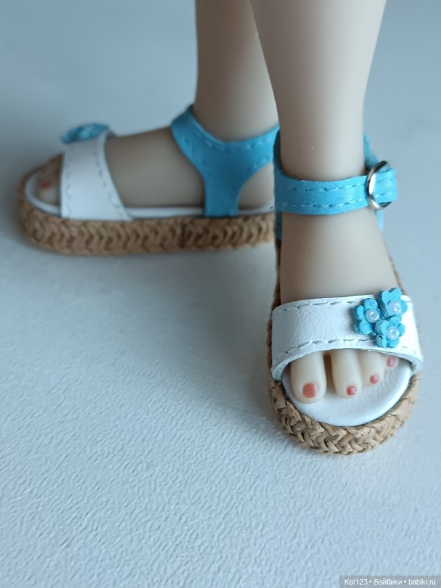 Босоножки для Руби Ред Ruby Red Fashion Friends (фото 6)