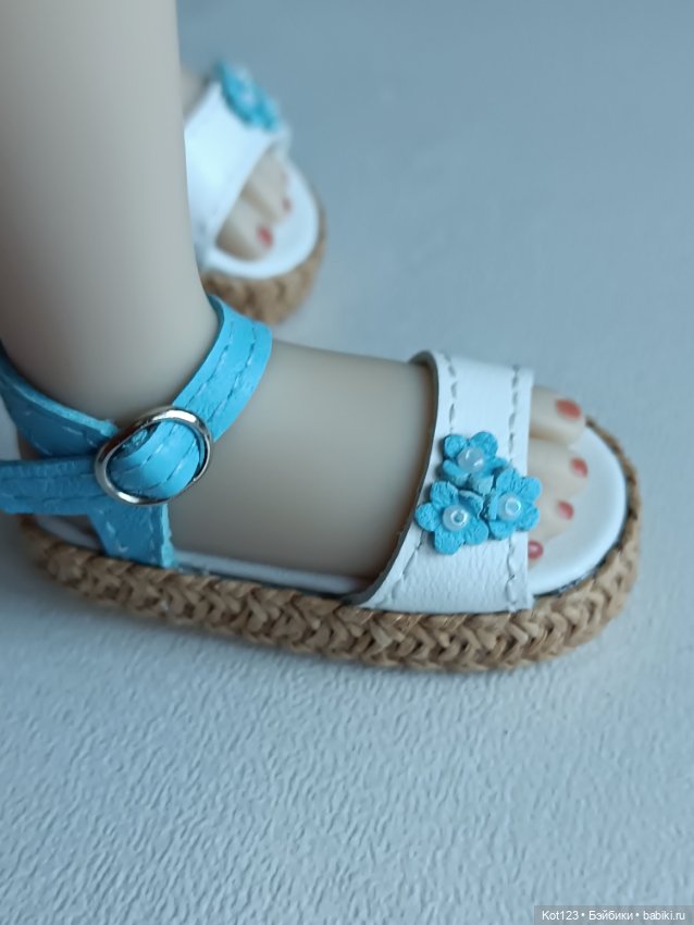 Босоножки для Руби Ред Ruby Red Fashion Friends (фото 5)