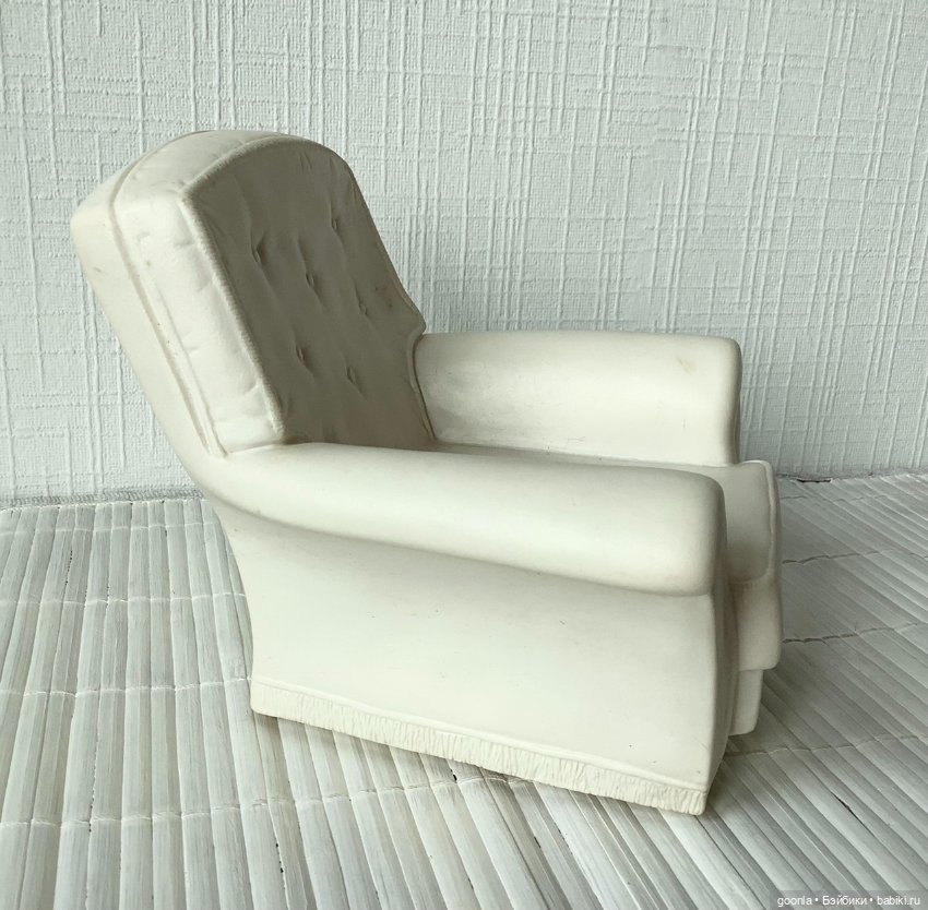 Резиновое кресло для Sindy Pedigree (фото 2)