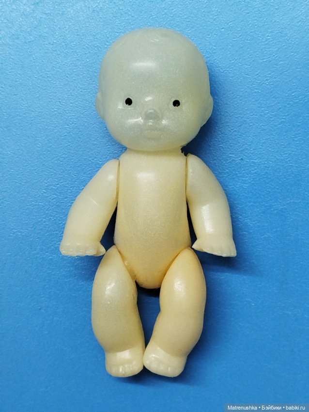 Пупсик времён СССР с пустышкой и горшочком (фото 2)