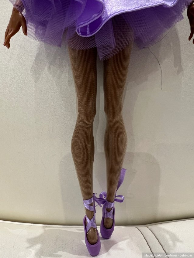 Тело Барби Одиль в аутфите (фото 3)