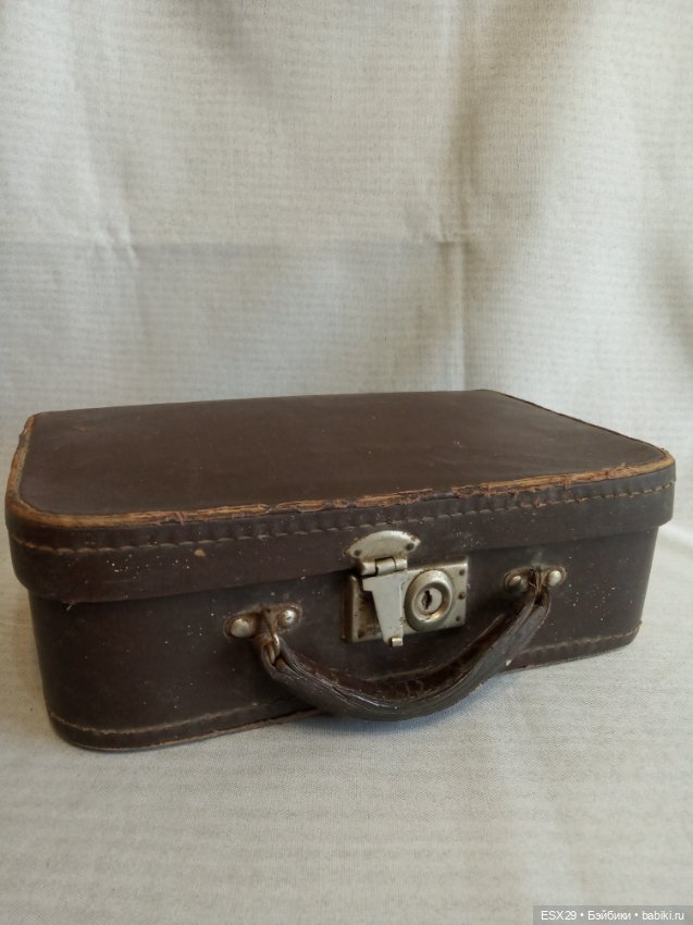 Маленький чемоданчик. Винтаж