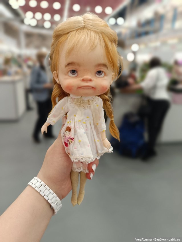 Милая загадочная необычная Kkner