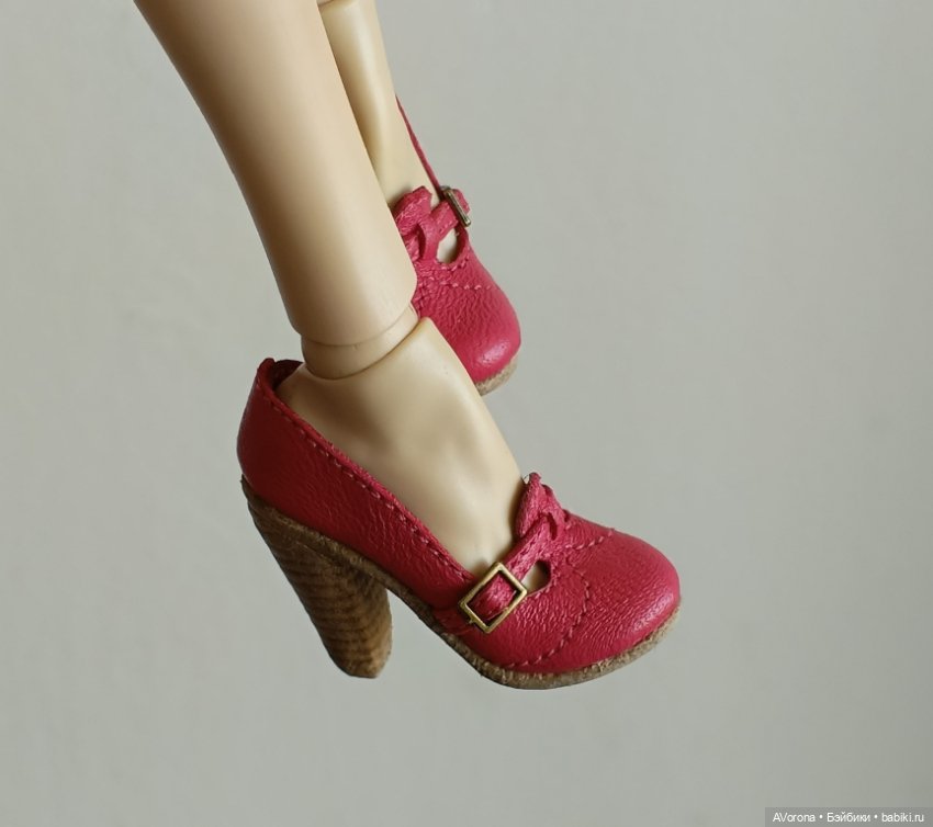 Туфли на высоком наборном каблуке, яркий цвет фуксия 🌺 (фото 4)