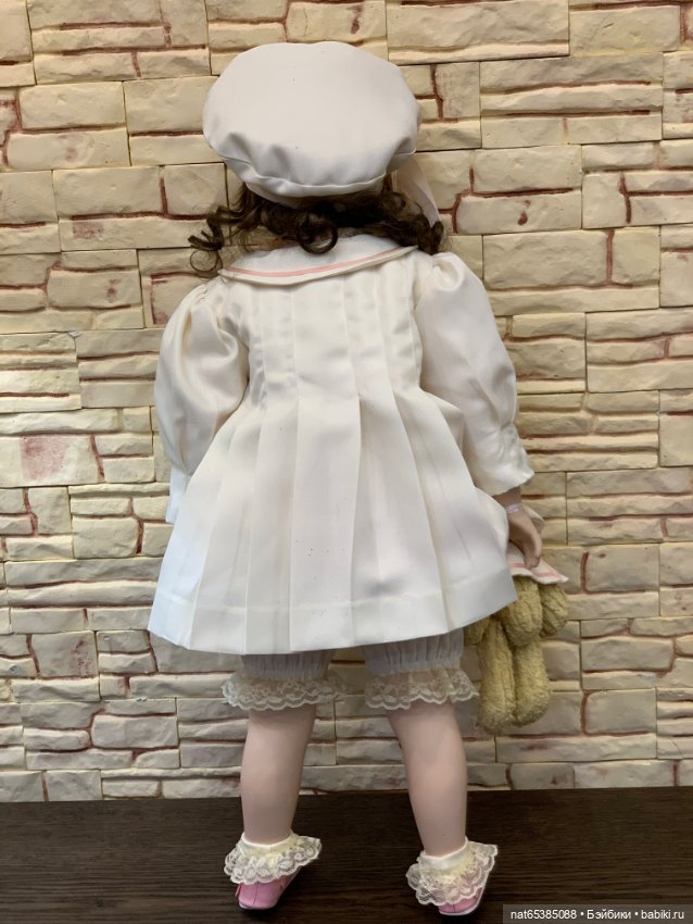 Кукла фарфоровая коллекционная (фото 7)