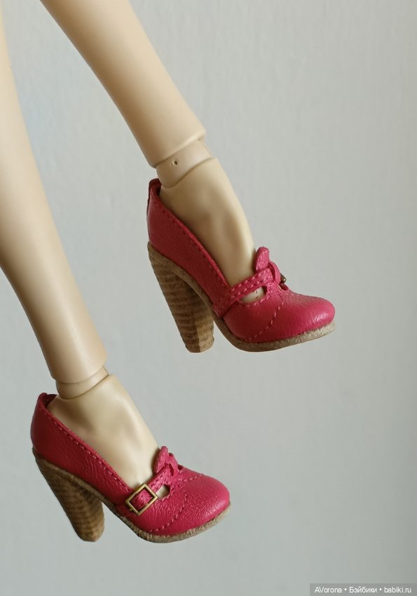 Туфли на высоком наборном каблуке, яркий цвет фуксия 🌺 (фото 3)