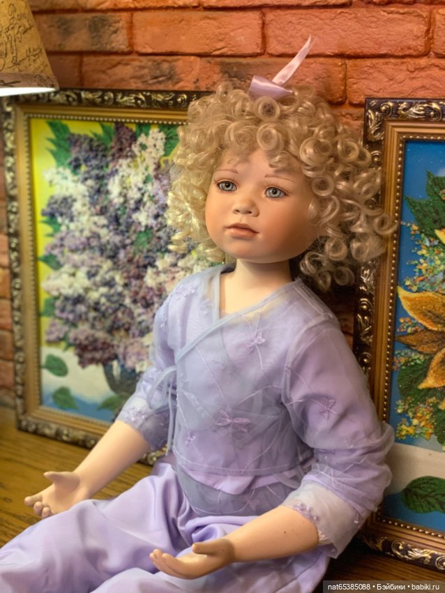 Кукла фарфоровая коллекционная (фото 2)