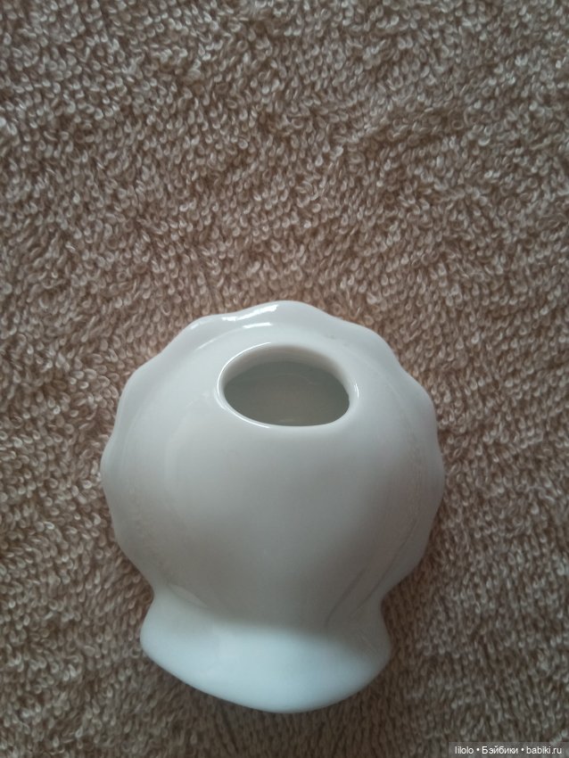 Изящная вещица для кукольного интерьера (фото 3)