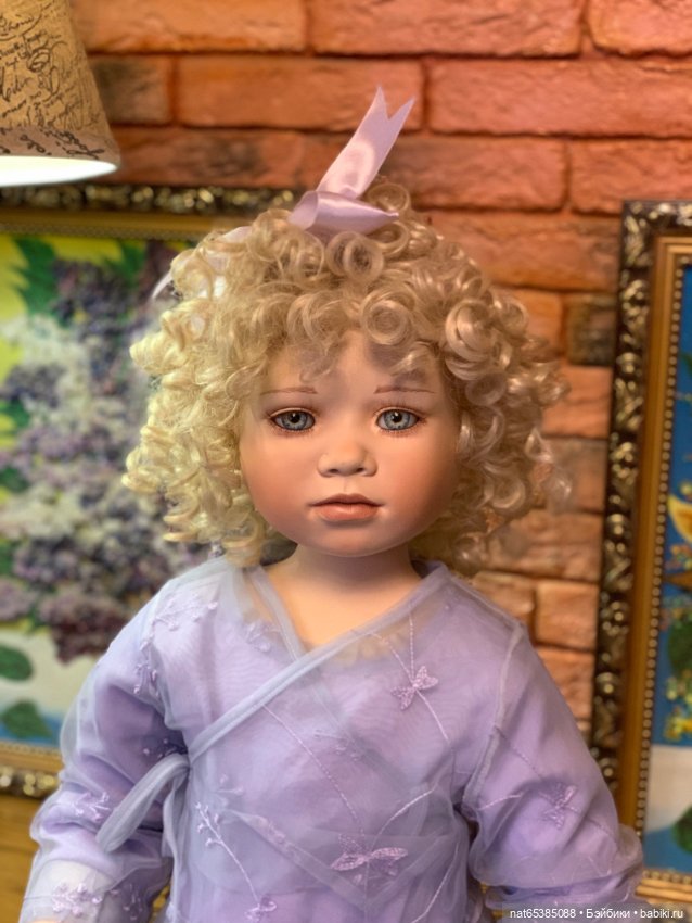 Кукла фарфоровая коллекционная (фото 3)