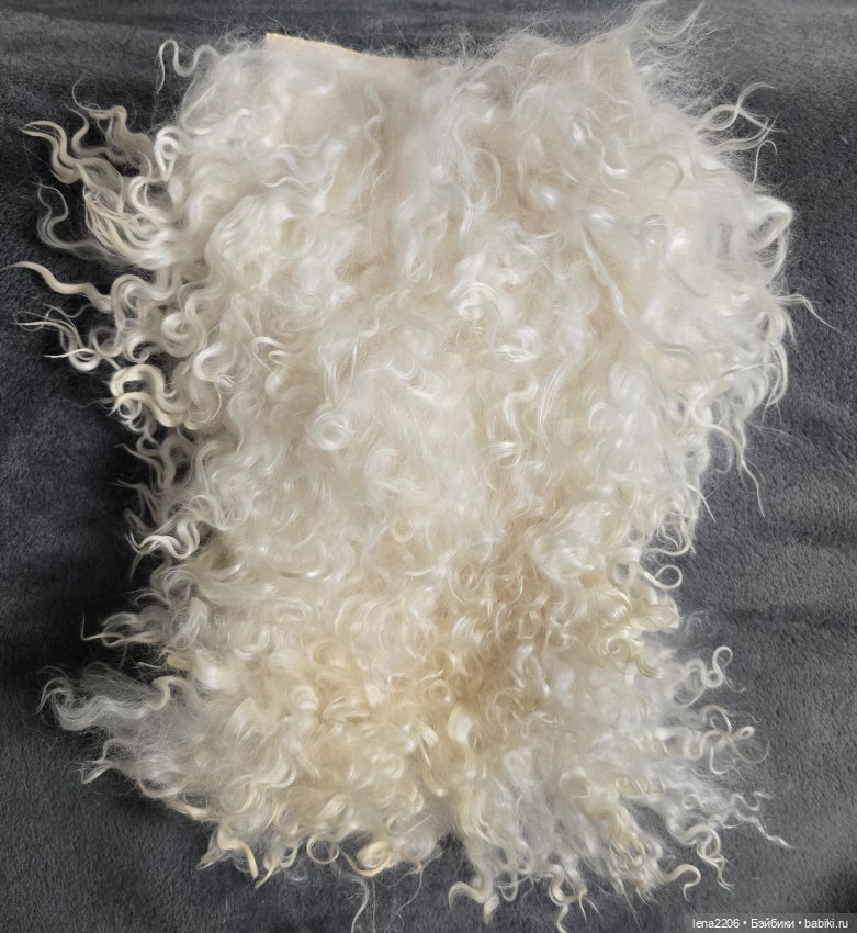 Мохер на шкурке козы, трессы