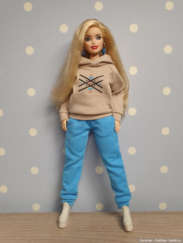 Комплект на Барби пышку — Одежда для кукол (фото 3)