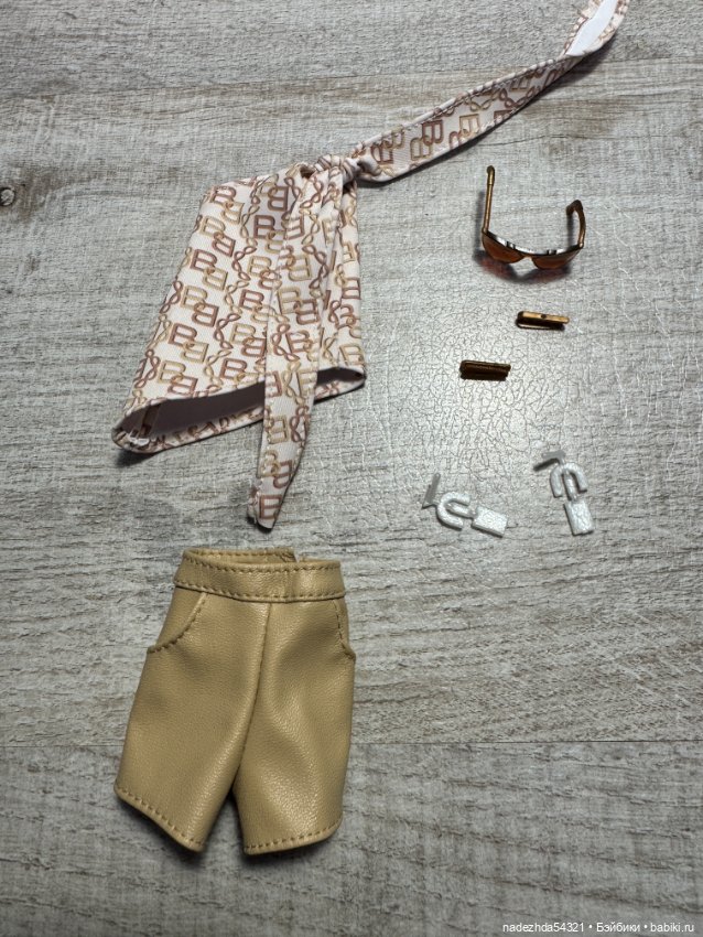 Частичный аутфит из конструктора №1 Барби Мермейд