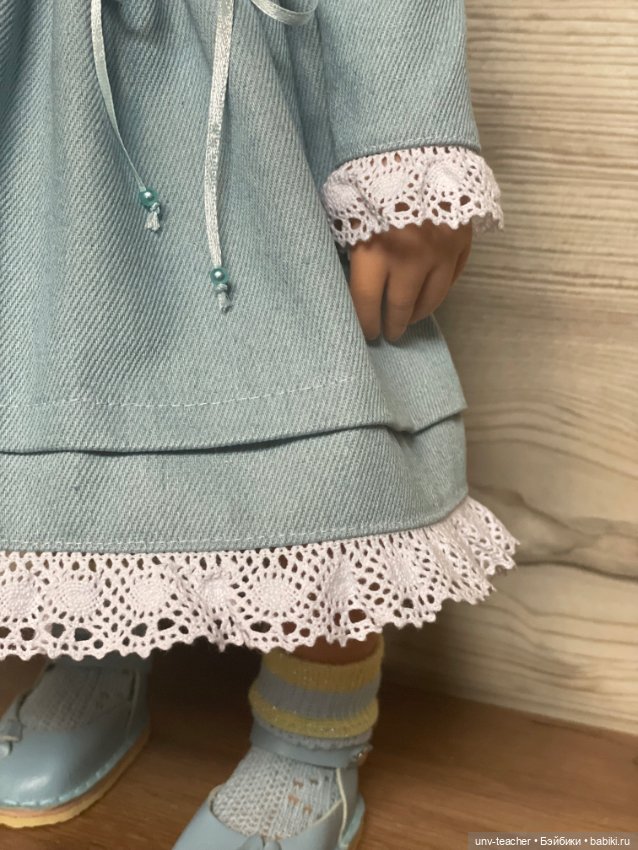 Джинсовое платьице для Готц (фото 3)