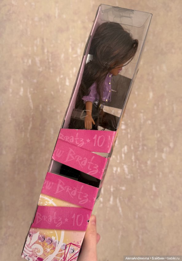Shira новая кукла Bratz (Братц) из юбилейной линейки 10-летия (10th Anniversary) (фото 5)