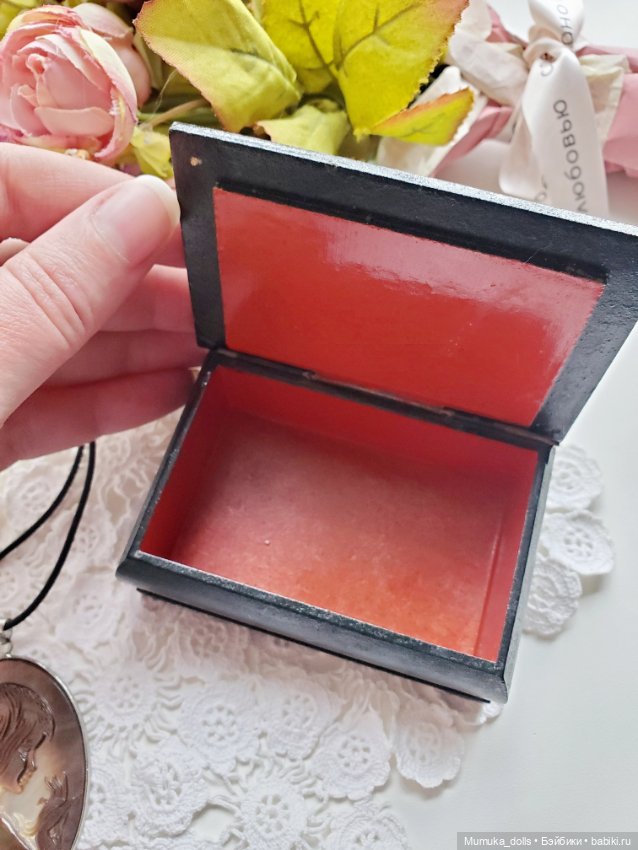 Кулон Есения и шкатулка — Аксессуары для кукольных фотосессий (фото 6)
