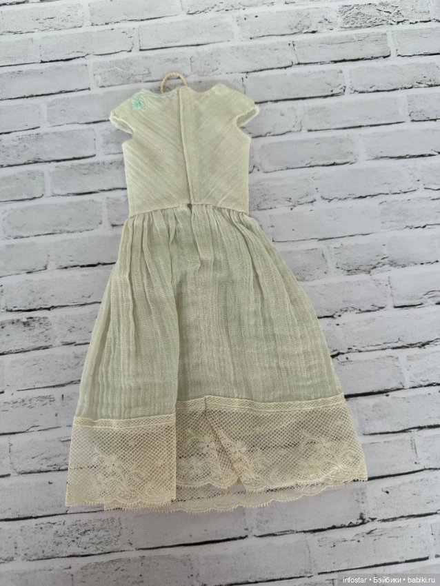 Платье на кукол от Н.Лосевой и аналогичных по размеру кукол (фото 2)
