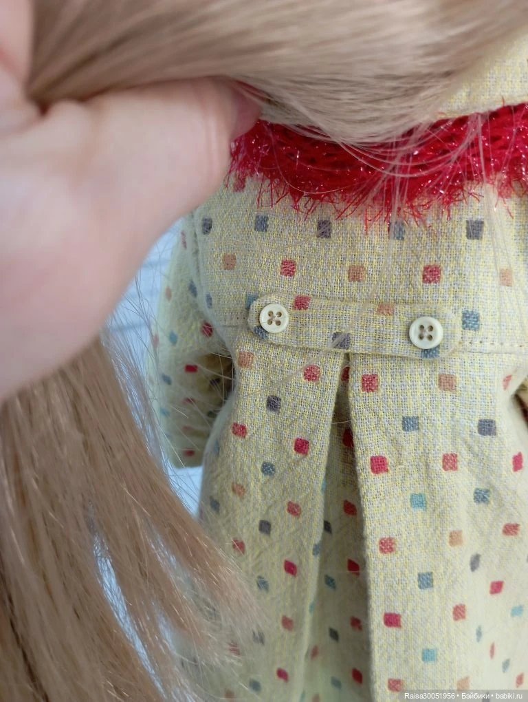 Комплект: пальто+берет брюки , кофточка вязаная и шарф для кукол Паола Рейна 32-34 см (фото 2)