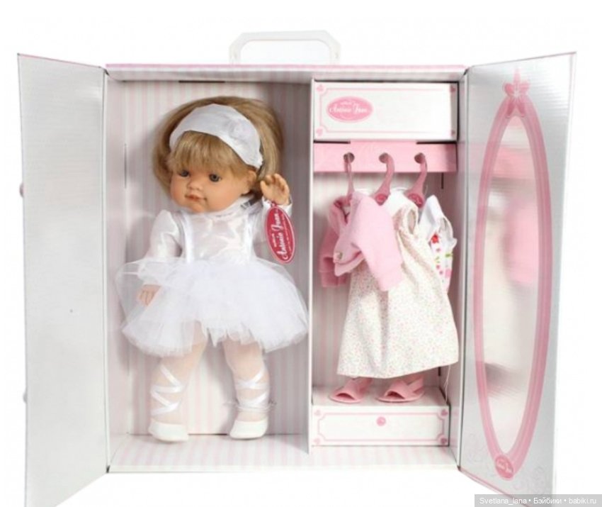 Лот фабричных платьев от Antonio Juan Munecas 38 см