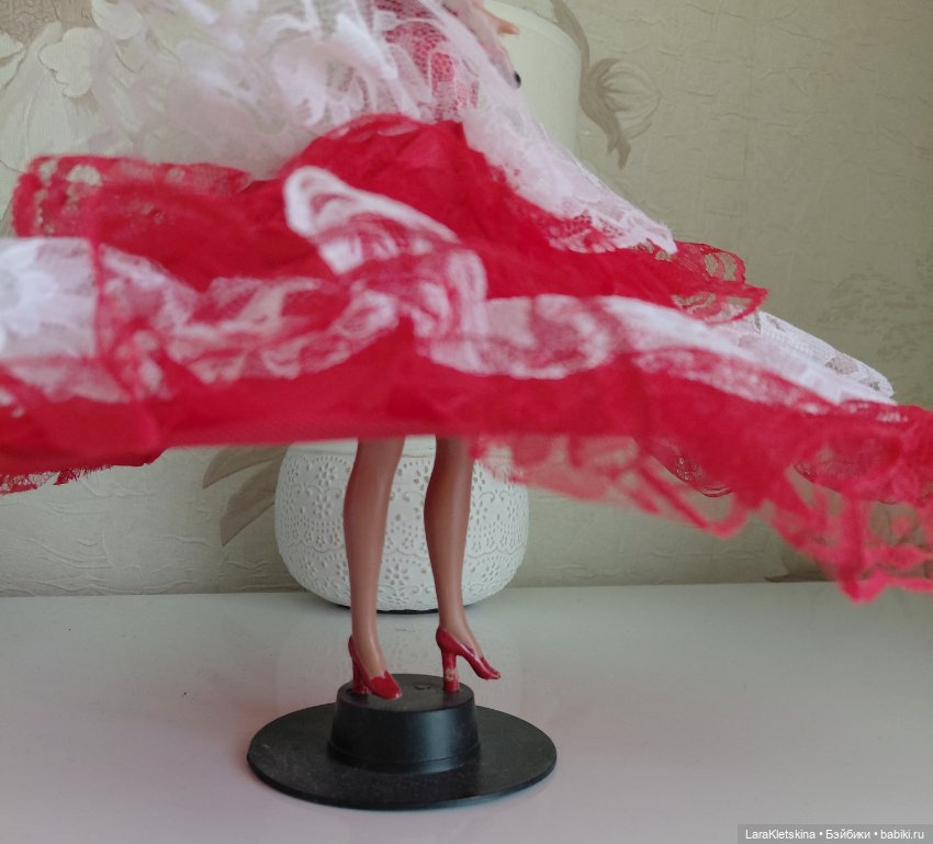 Кукла из пластика. Испания (фото 6)